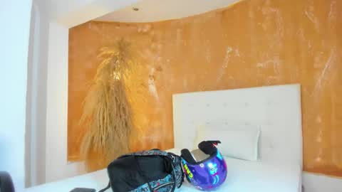 Snapshot of shenielxxx chatting on March 2026 12:52:01 PM shenielxxx online show from March 2026 12:52:01 PM