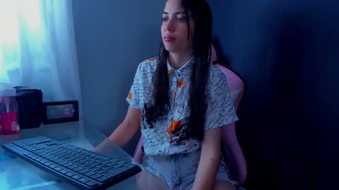 .. Sherilk .. online show from December 2024 11:56:02 AM