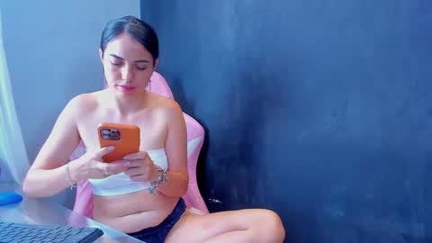 .. Sherilk .. online show from February 2025 01:17:02 PM