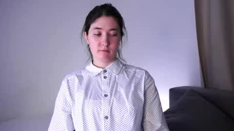 Snapshot of sherryclaude chatting on February 2026 07:40:01 AM Britney online show from February 2026 07:40:01 AM