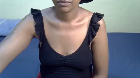 shery_g online show from February 2026 07:01:02 PM