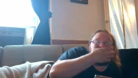 Snapshot of shifty885 chatting on September 2025 02:11:02 PM shifty885 online show from September 2025 02:11:02 PM