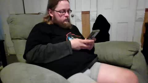 Snapshot of shifty885 chatting on February 2026 10:30:01 PM shifty885 online show from February 2026 10:30:01 PM