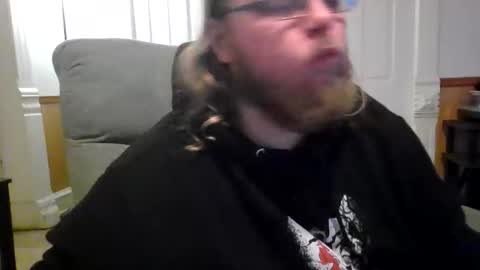 Snapshot of shifty885 chatting on February 2026 01:13:02 AM shifty885 online show from February 2026 01:13:02 AM