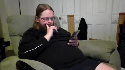 Snapshot of shifty885 chatting on February 2026 11:38:02 PM shifty885 online show from February 2026 11:38:02 PM