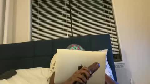 Snapshot of shimadon698 chatting on March 2026 05:33:02 AM shimadon698 online show from March 2026 05:33:02 AM