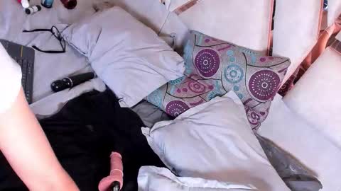 Shine online show from February 2026 03:23:01 AM