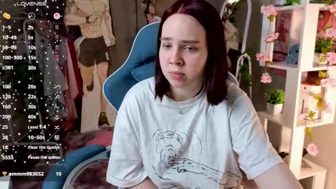 Snapshot of shinelilit chatting on February 2026 01:23:01 AM Lilit online show from February 2026 01:23:01 AM