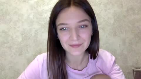 Jesica online show from June 2026 06:54:01 PM