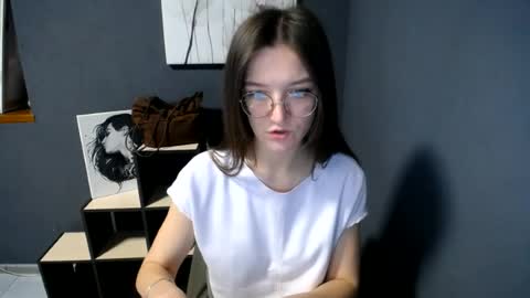 Jesica online show from June 2026 06:49:01 AM