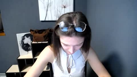 Jesica online show from June 2026 06:43:02 AM