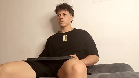 Snapshot of shinobi_grey chatting on November 2025 06:43:02 PM .. shinobi .. online show from November 2025 06:43:02 PM