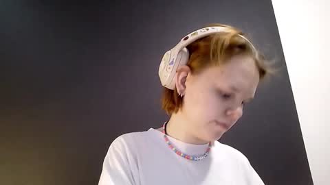 Snapshot of shinpestano chatting on February 2026 08:07:01 AM Emma online show from February 2026 08:07:01 AM