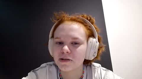 Snapshot of shinpestano chatting on February 2026 08:16:02 AM Emma online show from February 2026 08:16:02 AM