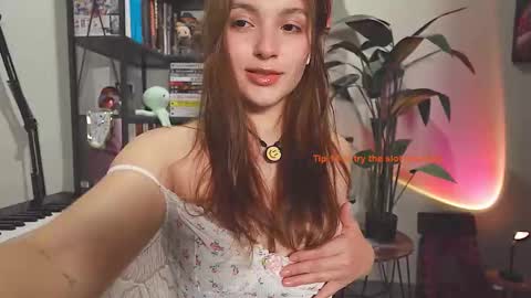 Snapshot of shiny_day chatting on September 2025 01:39:01 AM Next stream 3 Dic 2024 - Start 1900 Mountain Time MT online show from September 2025 01:39:01 AM