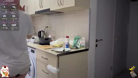 Snapshot of shirayuki_hime chatting on October 2025 07:14:02 PM Im Lilu Rosenblum Guys I have ----Ill be glad to see you there online show from October 2025 07:14:02 PM