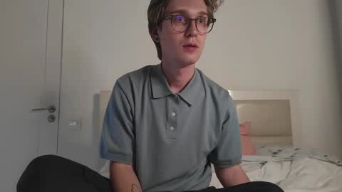 Matthew online show from May 2026 07:21:01 PM