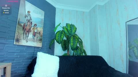 shirley_taylor_ online show from April 2026 11:37:01 AM