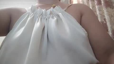 Snapshot of shirleyni chatting on October 2025 02:42:02 AM Shirleyni online show from October 2025 02:42:02 AM