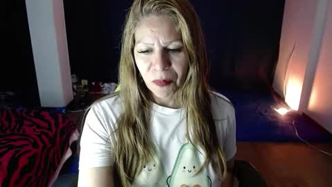 shirly online show from October 2025 02:56:01 AM