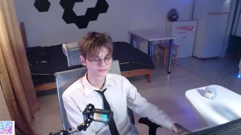 Snapshot of shiromy_ chatting on November 2025 06:43:01 PM shiromy_ online show from November 2025 06:43:01 PM