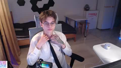 Snapshot of shiromy_ chatting on November 2025 05:06:02 PM shiromy_ online show from November 2025 05:06:02 PM