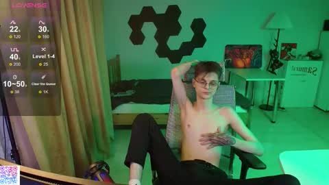 shiromy_ online show from February 2026 05:34:01 PM