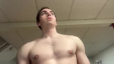 shirtlesshunk15 online show from April 2026 03:04:02 AM