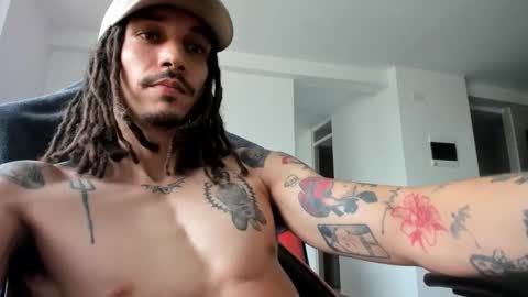 Snapshot of shiryu_ak chatting on February 2026 04:25:01 PM -- online show from February 2026 04:25:01 PM