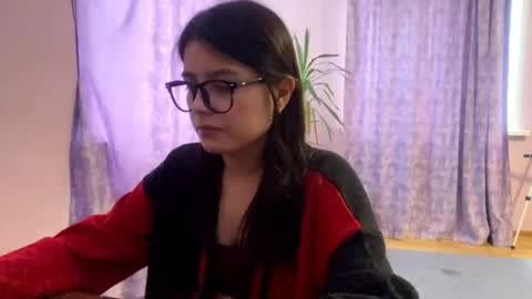 Marie online show from April 2026 01:48:02 PM