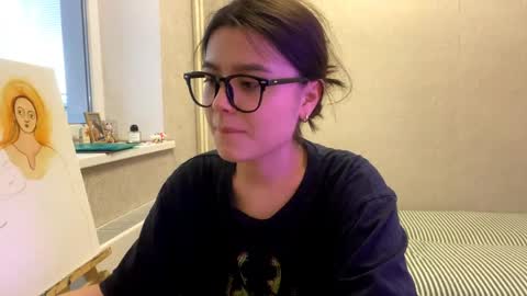 Marie online show from May 2026 02:22:02 PM