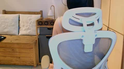 Mori online show from December 2025 01:22:02 AM