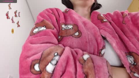 Snapshot of shopiagarcia_ chatting on January 2025 02:36:01 AM lamai online show from January 2025 02:36:01 AM