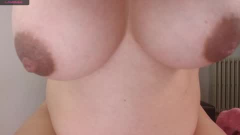 Snapshot of shopiagarcia_ chatting on March 2025 04:06:01 AM lamai online show from March 2025 04:06:01 AM