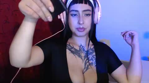 Snapshot of shopie_hank chatting on December 2025 04:39:02 AM Shopie Hank online show from December 2025 04:39:02 AM