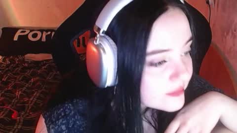 show_for_you online show from November 2025 06:29:02 PM