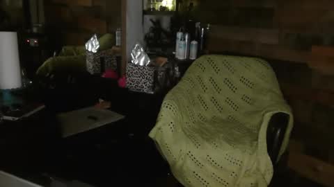 Red4040 online show from October 2025 08:35:01 AM