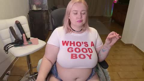 Mimi   online show from March 2026 07:10:01 PM