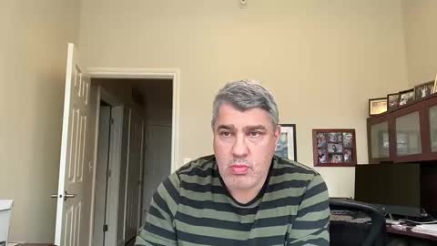 Chicago Guy online show from February 2025 08:42:01 PM