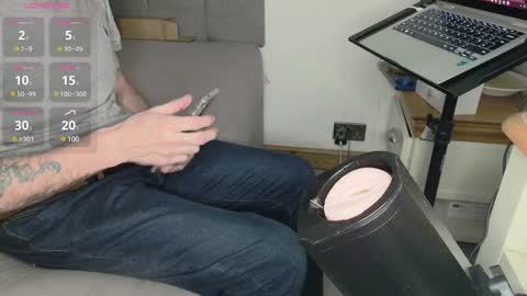 showofjay online show from February 2025 02:04:01 AM