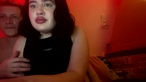 Snapshot of shy_couple_cute chatting on February 2025 08:37:01 PM shy_couple_cute online show from February 2025 08:37:01 PM