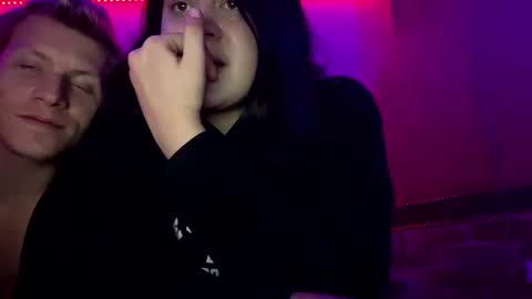 Snapshot of shy_couple_cute chatting on February 2025 08:08:02 PM shy_couple_cute online show from February 2025 08:08:02 PM