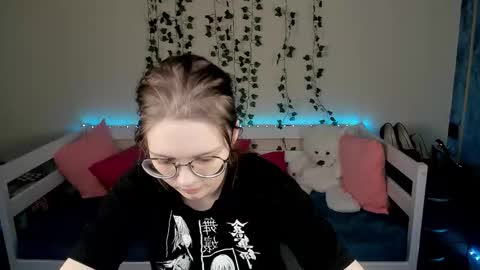 shy_elina01 online show from October 2025 10:26:02 AM