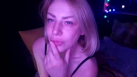 shy_girl80 online show from November 2025 11:48:01 PM