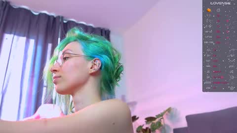  HI i am Marcy online show from September 2025 01:27:01 PM