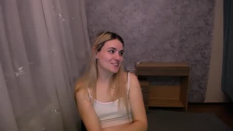 shy_sabrina_ online show from March 2025 07:47:02 PM