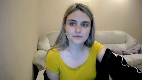 shy_sabrina_ online show from April 2026 05:30:01 PM