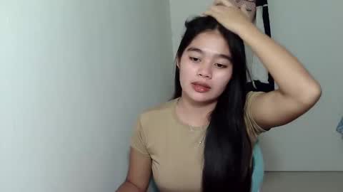 shy_thea online show from December 2025 11:21:01 PM