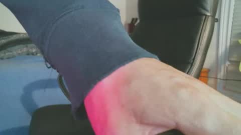 Snapshot of shyboyhugecum2020 chatting on October 2025 02:29:01 AM shyboyhugecum2020 online show from October 2025 02:29:01 AM