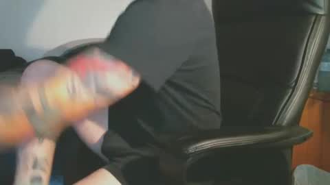 Snapshot of shyboyhugecum2020 chatting on October 2025 02:59:01 AM shyboyhugecum2020 online show from October 2025 02:59:01 AM